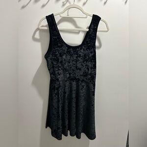 Topshop black crushed velvet skater dress size 8